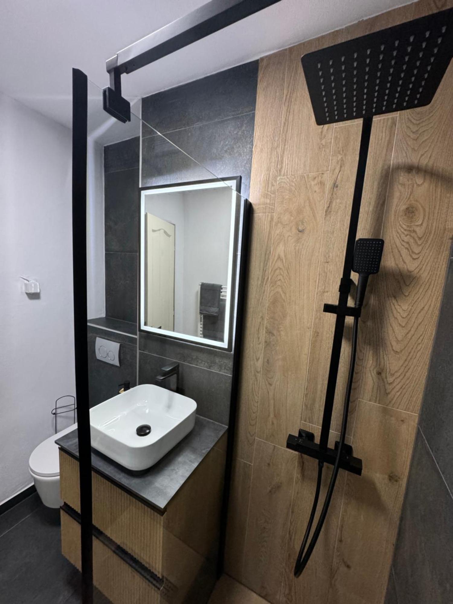 Signature Residence Медиаш Экстерьер фото